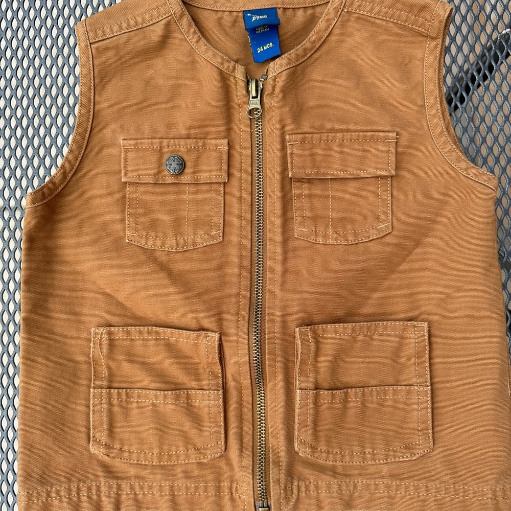 OshKosh B’Gosh boy/girl Vest